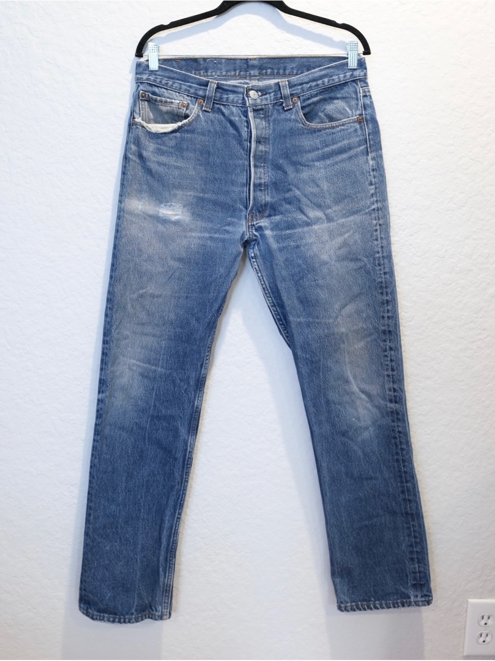 Vintage 90s 501XX Levi’s Button Fly Jeans Fits 32x30.5 USA Blue Denim Distressed
